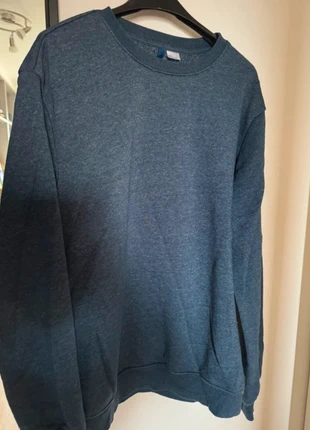 trui met ronde hals, brand: H&M Divided, condizioni: Buone, taglia: S, €2.00, €2.80 include la Protezione acquisti