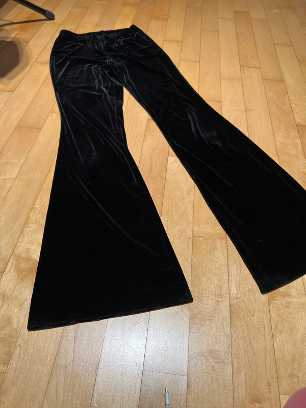 Calzedonia velvet flare trousers 3