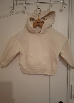 Pull a capuche crème, fille, taille 3 ans, Kiabi, marque: Kiabi, état: Très bon état, taille: 3 ans / 98 cm, 4,50 €, 5,43 € Protection acheteurs incluse