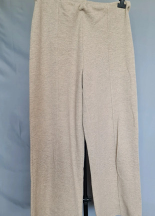 Zara Wide-Leg Knit Trousers – Beige, Elastic Waist – Size L, marque: Zara, état: Très bon état, taille: L / 40 / 12, 6,00 €, 7,00 € Protection acheteurs incluse