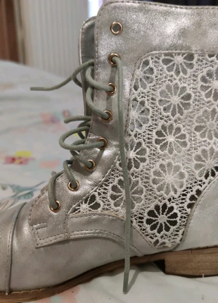 Chaussures, merk: La Bottine Souriante, staat: Goed, maat: 39, € 11,00, € 12,25 inclusief Kopersbescherming