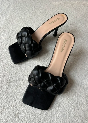 Mules à talons noir basique🖤 taille 41 queen, brand: Queen, condizioni: Ottime, taglia: 41, €12.00, €13.30 include la Protezione acquisti