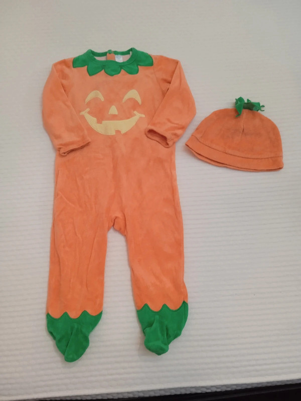 Pijama bebe calabaza talla 18 meses