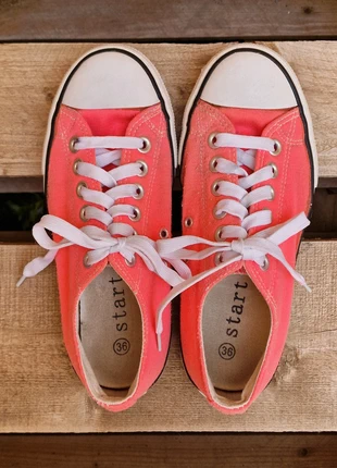 Zapatillas de color rosa fucsia, marca: Start, estado: Muy bueno, tamaño: 36, 10,00 €, 11,20 € Protección al comprador incluida