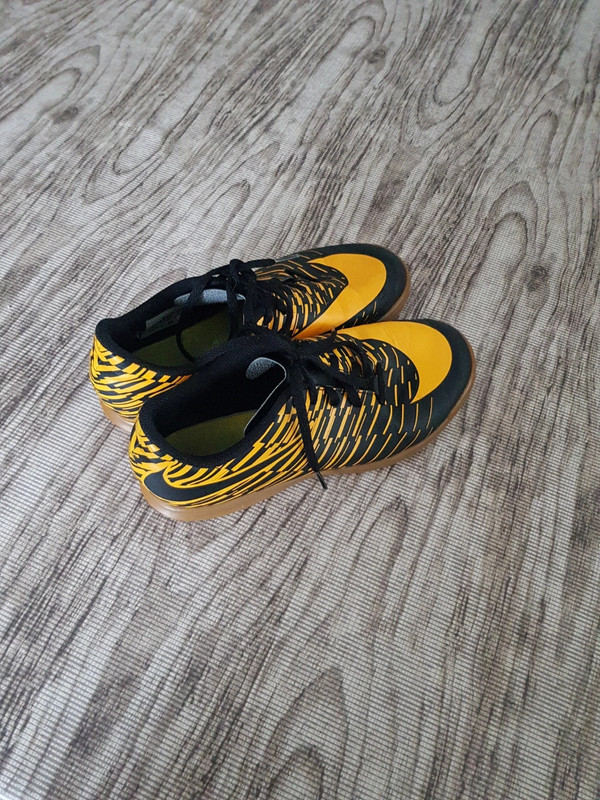 Nike 38.5 zaalschoenen | Vinted