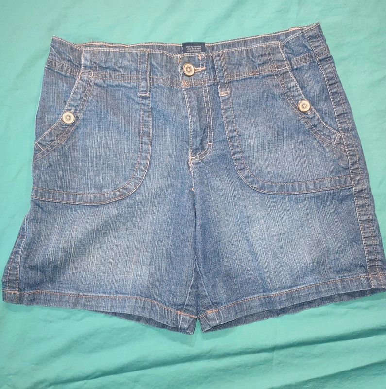 Women's Shorts 1