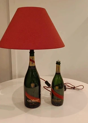 Duo déco G.H. Mumm – Lampe cordon rouge + bouteille assortie, marca: Magnum, estado: Novo sem etiquetas, €75.00, €79.45 inclui Proteção do Comprador