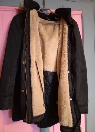 •●Manteau noir fourrure●•, merk: Anna Karel, staat: Heel goed, maat: L / 40 / 12, € 40,00, € 42,70 inclusief Kopersbescherming