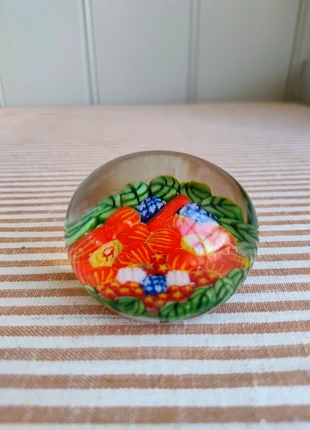 Vintage! Prachtige pressepapier Murano milleflori, merk: Murano, staat: Heel goed, € 24,50, € 26,43 inclusief Kopersbescherming Pro