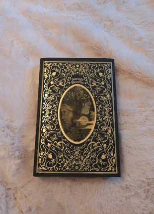 Savage Blooms by S. T. Gibson - Fairyloot Exclusive Edition, condition: New without tags, £28.00, £30.10 includes Buyer Protection
