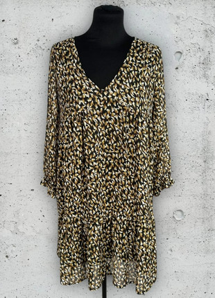 Robe Lili & Lala imprimé animal col V taille S 36 8, brand: Lili & Lala, condizioni: Ottime, taglia: S / IT 40 / EU 36, €12.00, €13.30 include la Protezione acquisti Pro