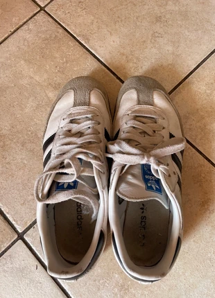 Samba noir et blanche 37 1/3, marke: adidas Originals, zustand: Sehr gut, größe: 37, 65,00 €, 68,95 € inklusive Vinted-Käuferschutz