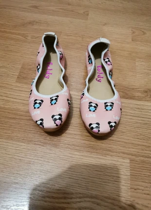 Ballerines pliable panda love neuf jamais portée taille 37 marque Foldy, merk: foldy, staat: Nieuw zonder prijskaartje, maat: 37, € 15,00, € 16,45 inclusief Kopersbescherming