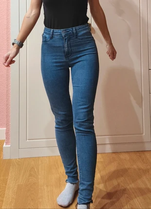 Vaquero tiro alto Zara, marque: Zara, état: Très bon état, taille: XS / 34 / 6, 6,00 €, 7,00 € Protection acheteurs incluse