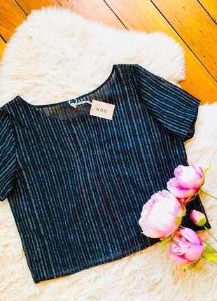 Haut Noo Sexy Silver Stripes pour les fêtes court transparent noir et fil argenté 36, marque: NOO, état: Neuf avec étiquette, taille: S / 36 / 8, 34,00 €, 36,40 € Protection acheteurs incluse