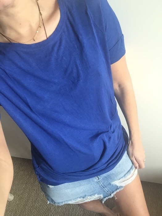 robe bleu électrique toute simple bershka peut se porter en t-shirt taille s  4