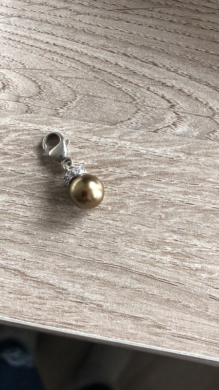 Charm perle 1