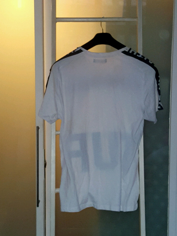 T Shirt imprim bershka blanc t.s Vinted