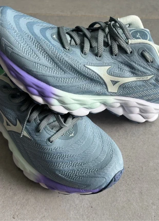 Chaussures de running femme Mizuno Wave Sky 8, marca: MIZUNO, estado: Nuevo sin etiquetas, tamaño: 38.5, 80,00 €, 84,70 € Protección al comprador incluida