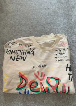 Pullover Graffiti, marque: Sonstiges, état: Neuf sans étiquette, taille: S / 36 / 8, 7,00 €, 8,05 € Protection acheteurs incluse