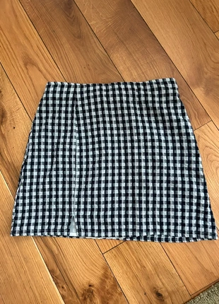 American Eagle checked mini skirt with slit, marque: American Eagle, état: Très bon état, taille: S / 36 / 8, 15,00 €, 16,45 € Protection acheteurs incluse