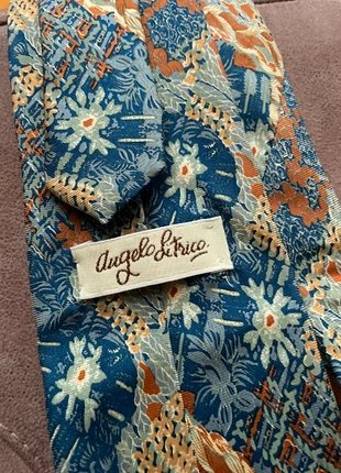 Cravate vintage Angelo Litrico fleurale bleu et jaune made in Italy en soie, marque: Angelo Litrico, état: Très bon état, 10,00 €, 11,20 € Protection acheteurs incluse
