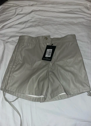 Leather shorts from PrettyLittleThing, brand: PrettyLittleThing, condition: New with tags, size: XS / 34 / 6, €7.00, €8.05 includes Buyer Protection