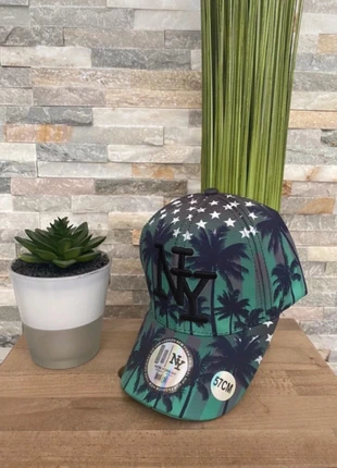 Casquette  NY, état: Neuf sans étiquette, taille: 57, 10,00 €, 11,20 € Protection acheteurs (Pro) incluse