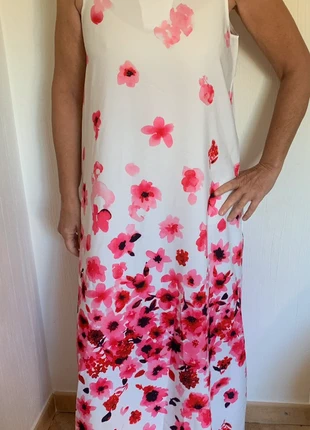Robe longue fluide à fleurs rose et blanche, condition: New without tags, size: L / 40 / 12, €25.00, €26.95 includes Buyer Protection