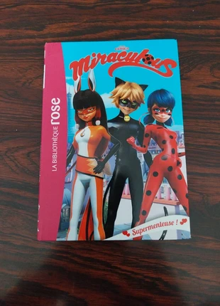 Livre Miraculous 8-10 ans, condition: Good, €1.00, €1.75 includes Buyer Protection