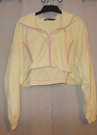Veste Zara rétro sport – jaune & rose – taille 38, brand: Zara, condition: Very good, size: M / 38 / 10, €10.00, €11.20 includes Buyer Protection