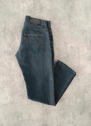 Jean noir femme Levi’s 550 Slim – Très bon état - Taille W28 L28 | FR 38, merk: Levi's, staat: Heel goed, maat: M / 38 / 10, € 20,90, € 22,65 inclusief Kopersbescherming