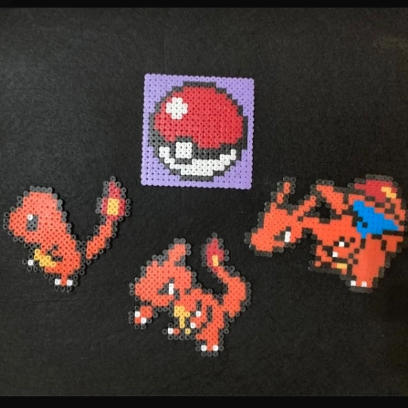 Pokemon Evolution Charmander Charmeleon Charizard Pixel Art sprite 1 gen gameboy pyssla hama beads 1