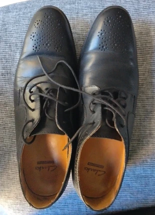 Derbies Clarks brogues bouts fleuris T 43, marque: Clarks, état: Très bon état, taille: 43, 25,00 €, 26,95 € Protection acheteurs incluse