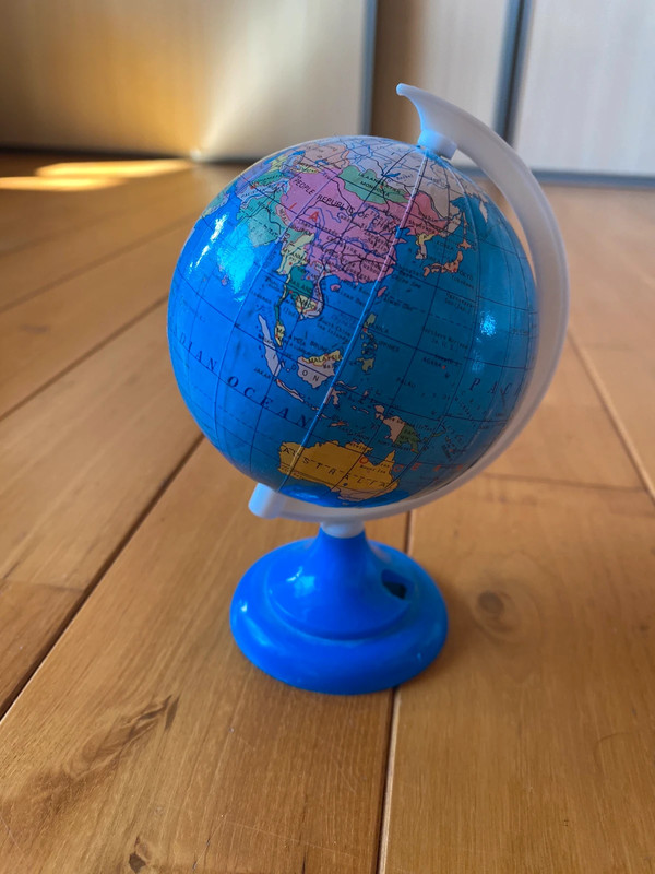 Taille crayon mini-globe terrestre