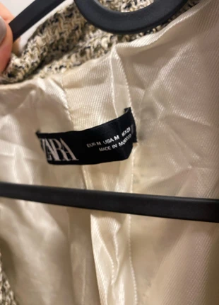 Tweedblazer Zara, brand: Zara, condizioni: Ottime, taglia: M / IT 42 / EU 38, €12.00, €13.30 include la Protezione acquisti