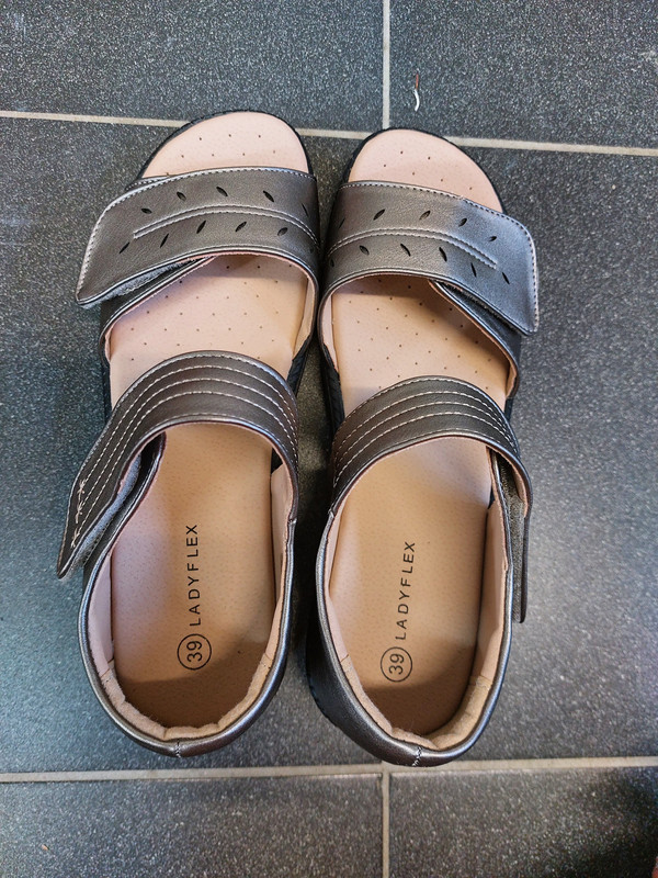 Nieuwe dames sandalen maat 39 Vinted