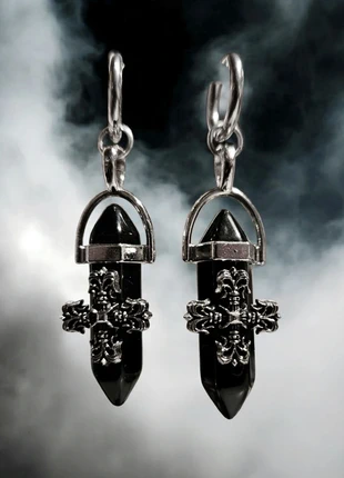Boucles d'oreilles pendules noirs croix gothique, argenté et noir., marque: gothic, état: Très bon état, 13,49 €, 14,86 € Protection acheteurs (Pro) incluse