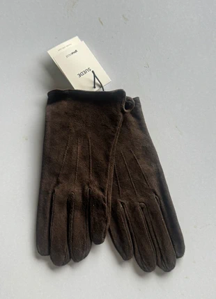 Gina tricot real suede leather gloves, marca: Gina Tricot, estado: Novo com etiquetas, tamanho: M, €28.50, €30.63 inclui Proteção do Comprador
