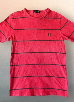 Red Lyle and Scott tee, brand: Lyle & Scott, condition: Very good, size: S, €15.00, €16.45 includes Buyer Protection