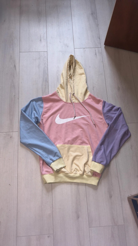 Colorblock Nike hoodie 1