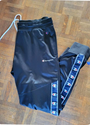 Superbe Jogging Champion Vintage années 90 taille M Ref 18IT120, marque: Champion, état: Très bon état, taille: M, 7,70 €, 8,79 € Protection acheteurs incluse