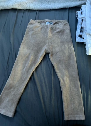 Pantalon velours, brand: Mayoral, condition: Very good, size: 3 years / 98 cm, €5.00, €5.95 includes Buyer Protection