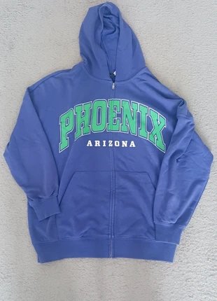 Lila H&M Sweatjacke - "Phoenix" print vorne, marque: H&M, état: Bon état, taille: L / 40 / 12, 7,00 €, 8,05 € Protection acheteurs incluse