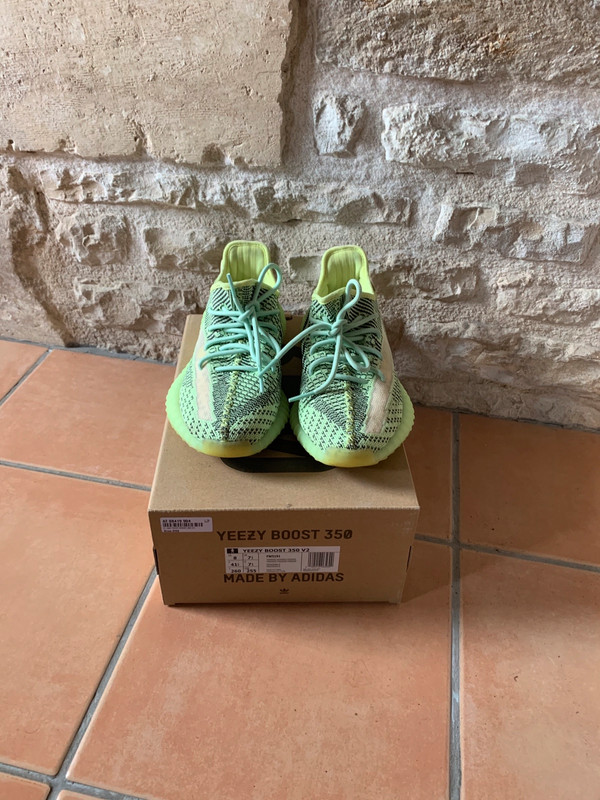 Yeezy Boost 350 V2 Jaune fluo Vinted