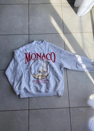 Pull vintage Bershka, marke: Bershka, zustand: Sehr gut, größe: S / 36 / 8, 10,00 €, 11,20 € inklusive Vinted-Käuferschutz