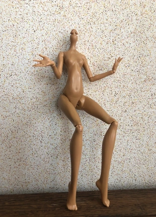 Corpo snodabile bambola bratz 11 pezzi, marque: Bratz, état: Très bon état, taille: Taille unique, 3,00 €, 3,85 € Protection acheteurs incluse