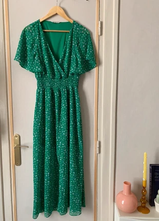 Robe longue verte à fleurs Stradivarius 🦚, marke: Stradivarius, zustand: Sehr gut, größe: S / 36 / 8, 20,00 €, 21,70 € inklusive Vinted-Käuferschutz