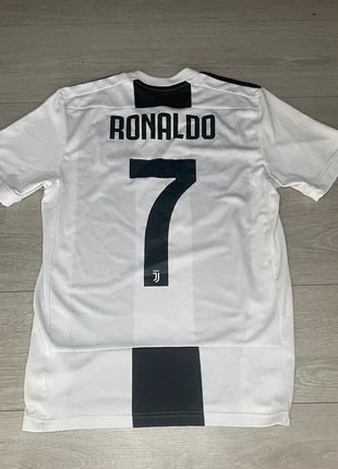 Maillot adidas Juventus domicile 2018-2019 – Ronaldo – Taille XS – Parfait état, marque: adidas, état: Très bon état, taille: XS, 35,00 €, 37,45 € Protection acheteurs incluse