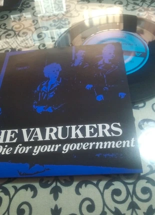 Vinilo Varukers die for your government uk82 punk hardcore vinyl single vinyle, état: Très bon état, 8,90 €, 10,05 € Protection acheteurs incluse